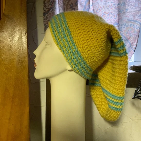 Hat - Picture 3 of 3